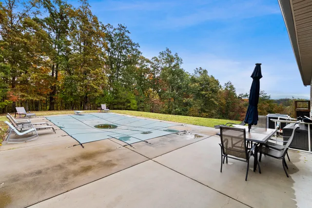 $1,399,000 | 549 Old Bacon Road Northeast, Charleston, TN 37310