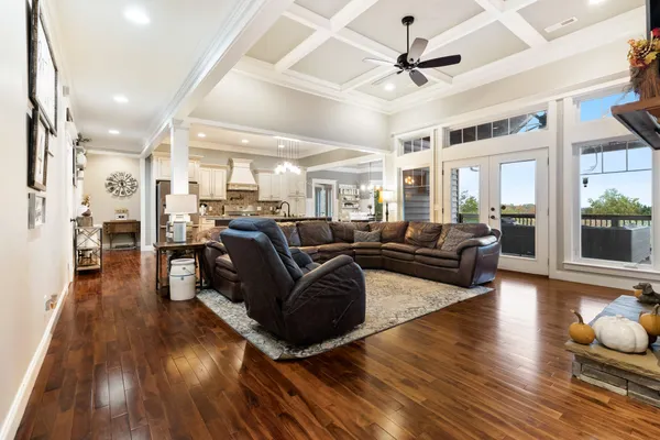 $1,294,000 | 549 Old Bacon Road Northeast, Charleston, TN 37310