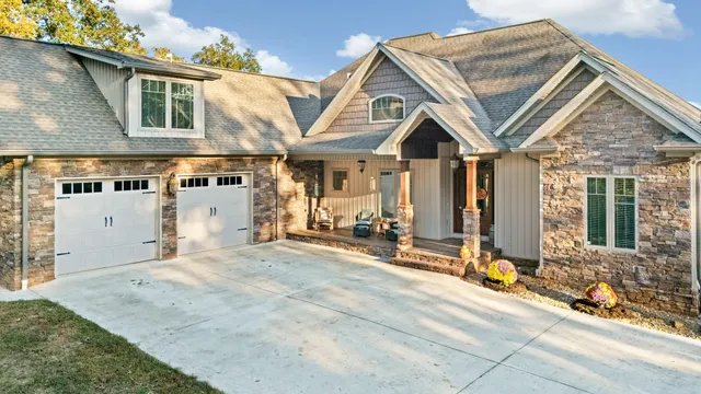 $1,399,000 | 549 Old Bacon Road Northeast, Charleston, TN 37310