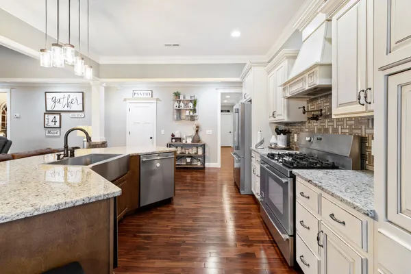 $1,294,000 | 549 Old Bacon Road Northeast, Charleston, TN 37310