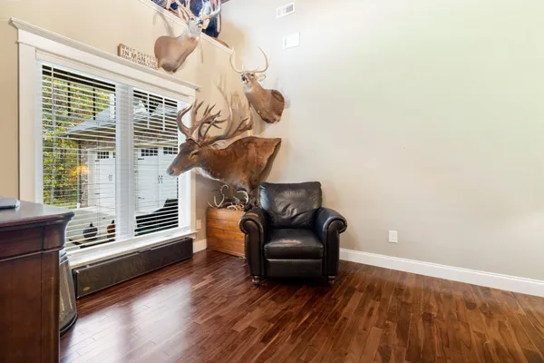 $1,294,000 | 549 Old Bacon Road Northeast, Charleston, TN 37310