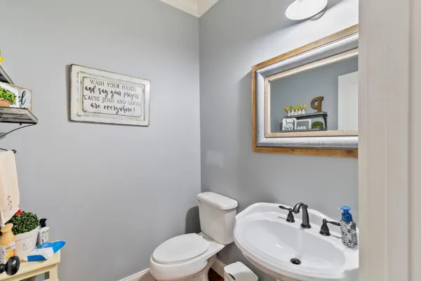 $1,294,000 | 549 Old Bacon Road Northeast, Charleston, TN 37310