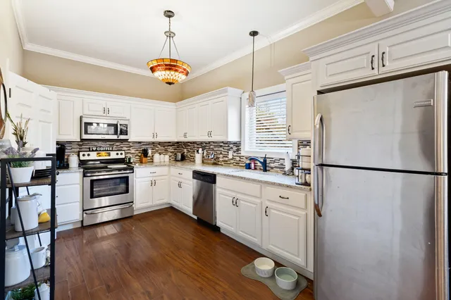 $1,399,000 | 549 Old Bacon Road Northeast, Charleston, TN 37310