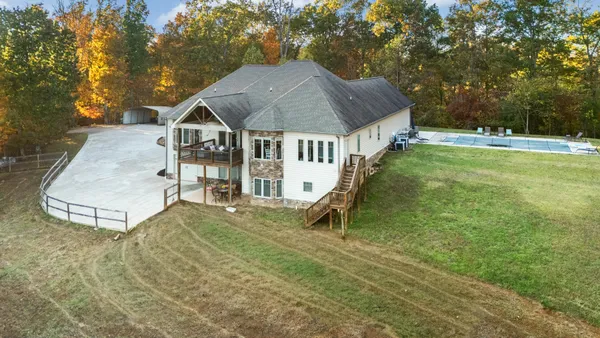 $1,294,000 | 549 Old Bacon Road Northeast, Charleston, TN 37310