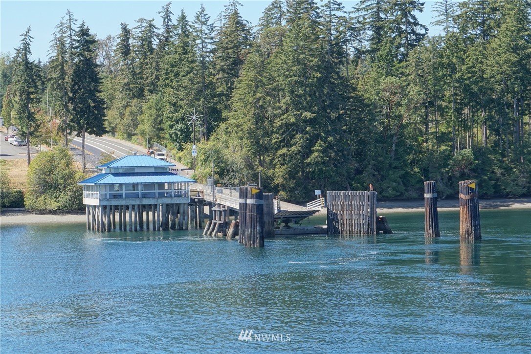 9706 Steffensen Road Anderson Island, WA 98303 - Photo 15 of 25