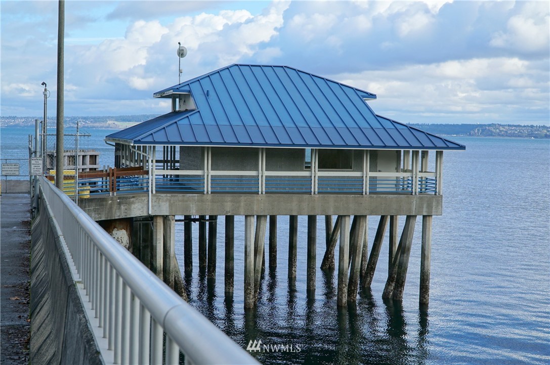 9706 Steffensen Road Anderson Island, WA 98303 - Photo 16 of 25