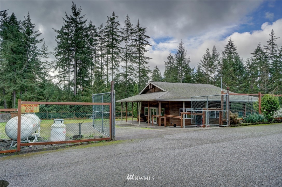 9706 Steffensen Road Anderson Island, WA 98303 - Photo 19 of 25