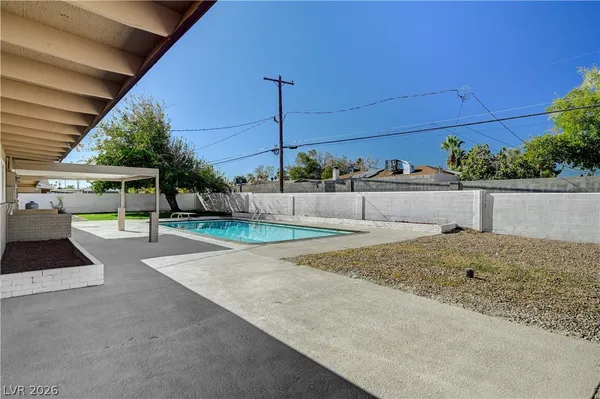 $3,500 | 1799 Valley Drive, Las Vegas, NV 89108