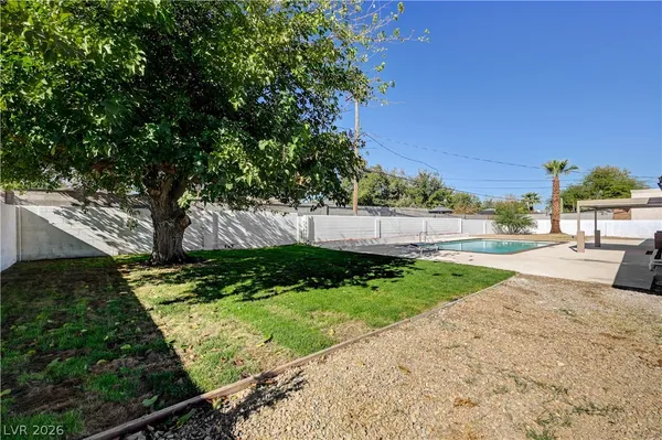 $3,500 | 1799 Valley Drive, Las Vegas, NV 89108
