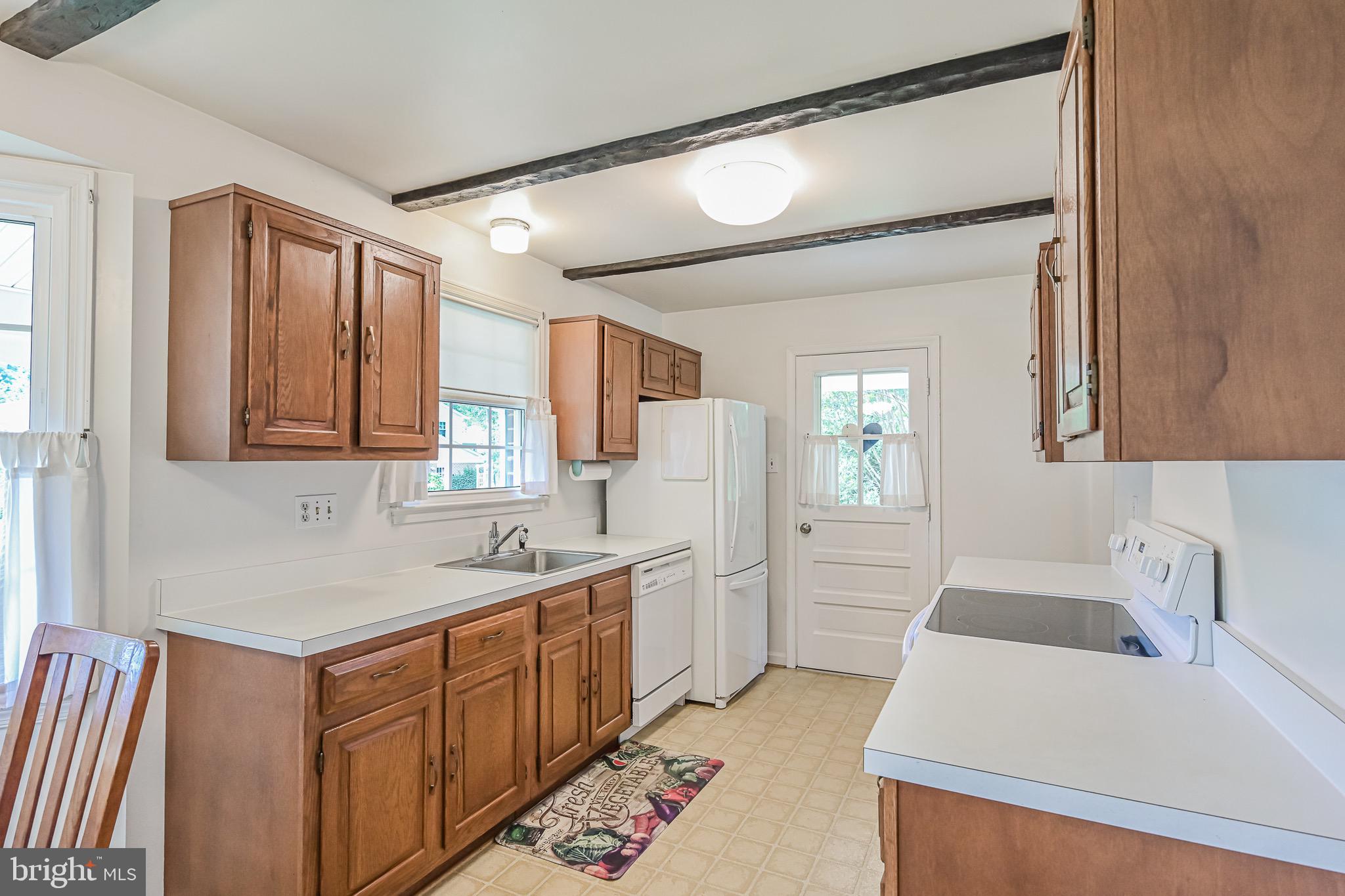 7025 Spaniel Road Springfield, VA 22153 - Photo 14 of 48