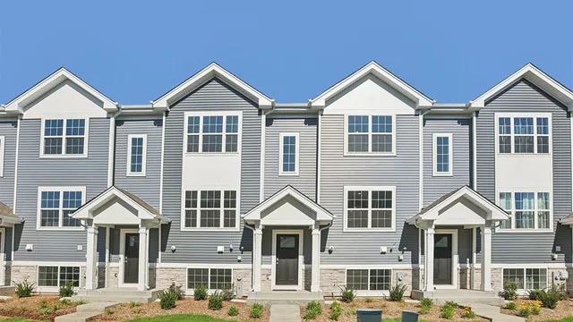 $262,990 | 6500 Linden Trail, Unit C, Wonder Lake, IL 60097