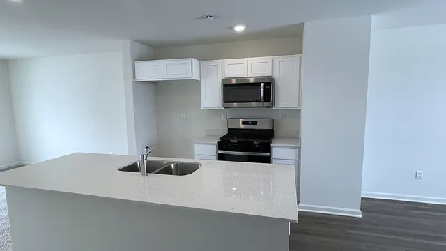 $262,990 | 6500 Linden Trail, Unit C, Wonder Lake, IL 60097