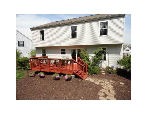 422 Blue Ridge Drive Coraopolis, PA 15108 - Photo 17 of 18 Yard/Garden.
