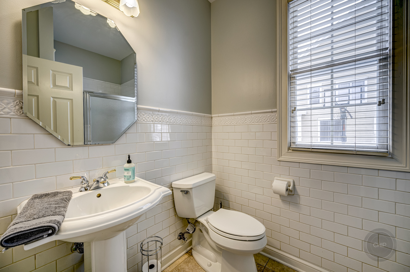 4N400 School Road St. Charles, IL 60175 - Photo 8 of 52 Gallery Image 8