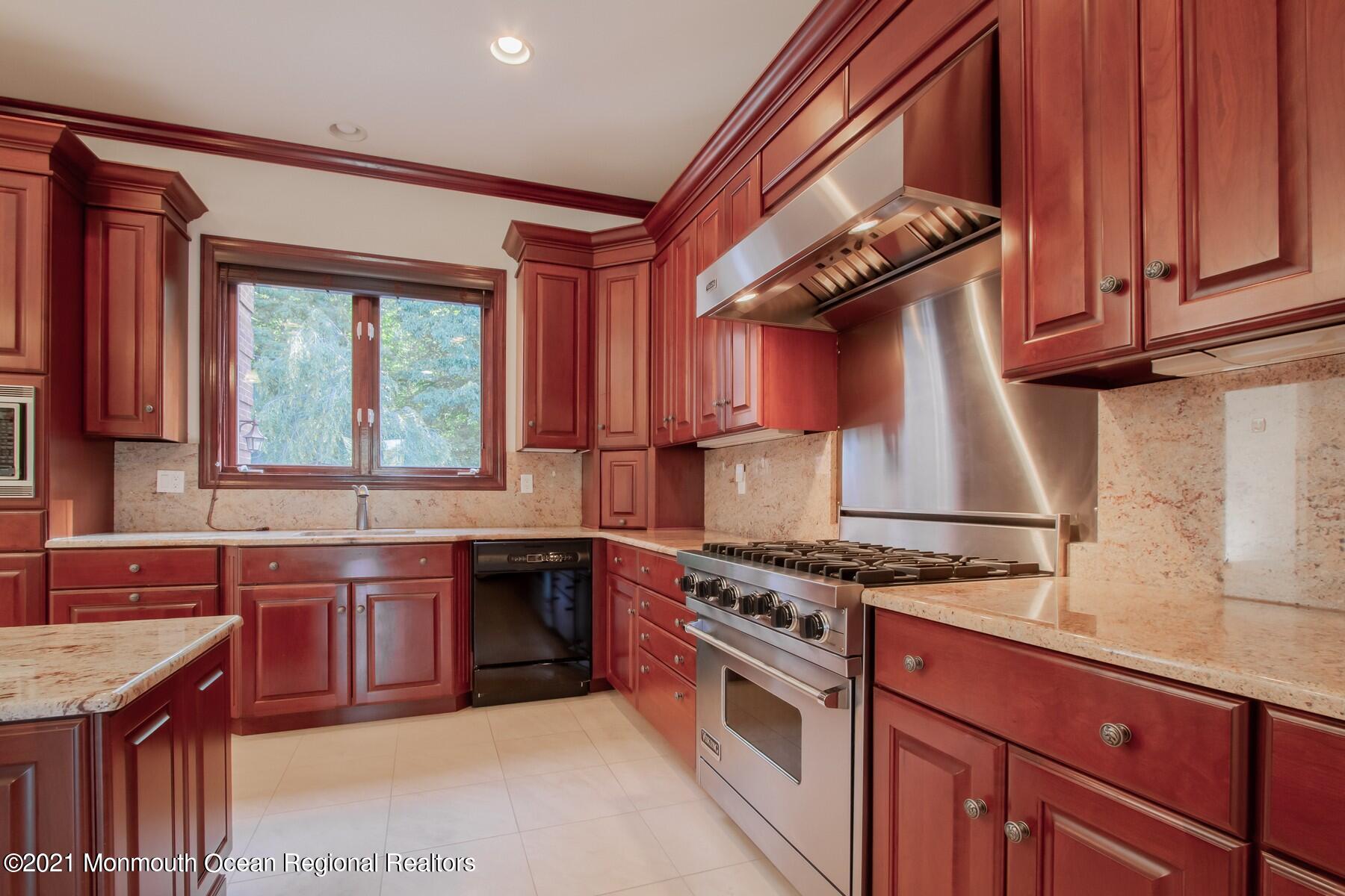 105 Stone Hill Road Colts Neck, NJ 07722 - Photo 15 of 45 IMG_9785-HDR