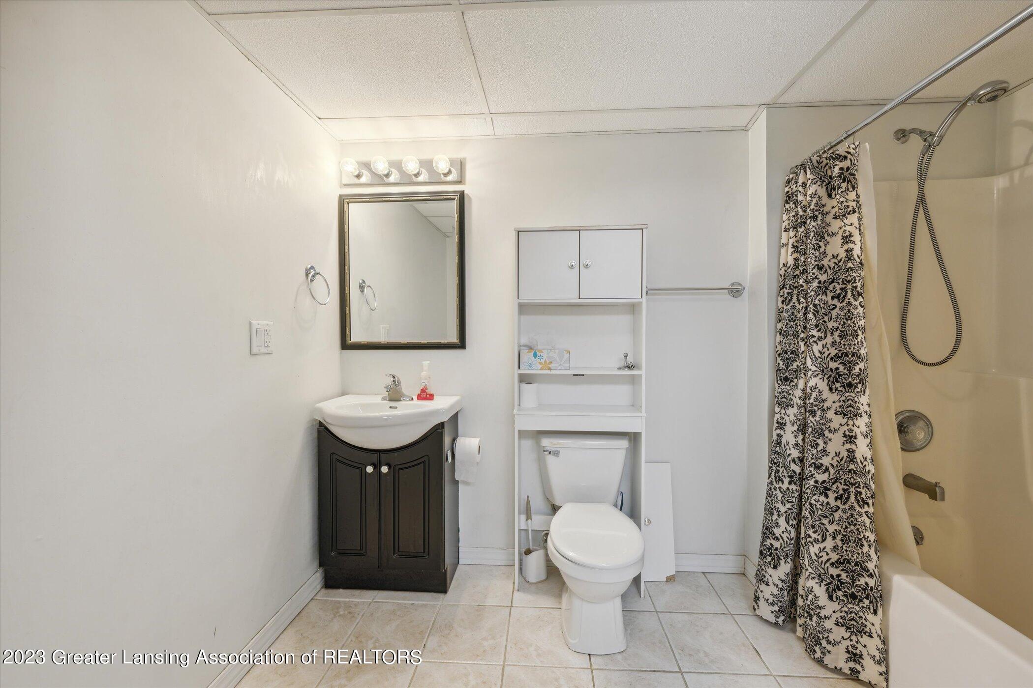 13185 South Wright Road Eagle, MI 48822 - Photo 46 of 69 47-13185-S-Wright-Rd-Eagle-MI-48822-Wind