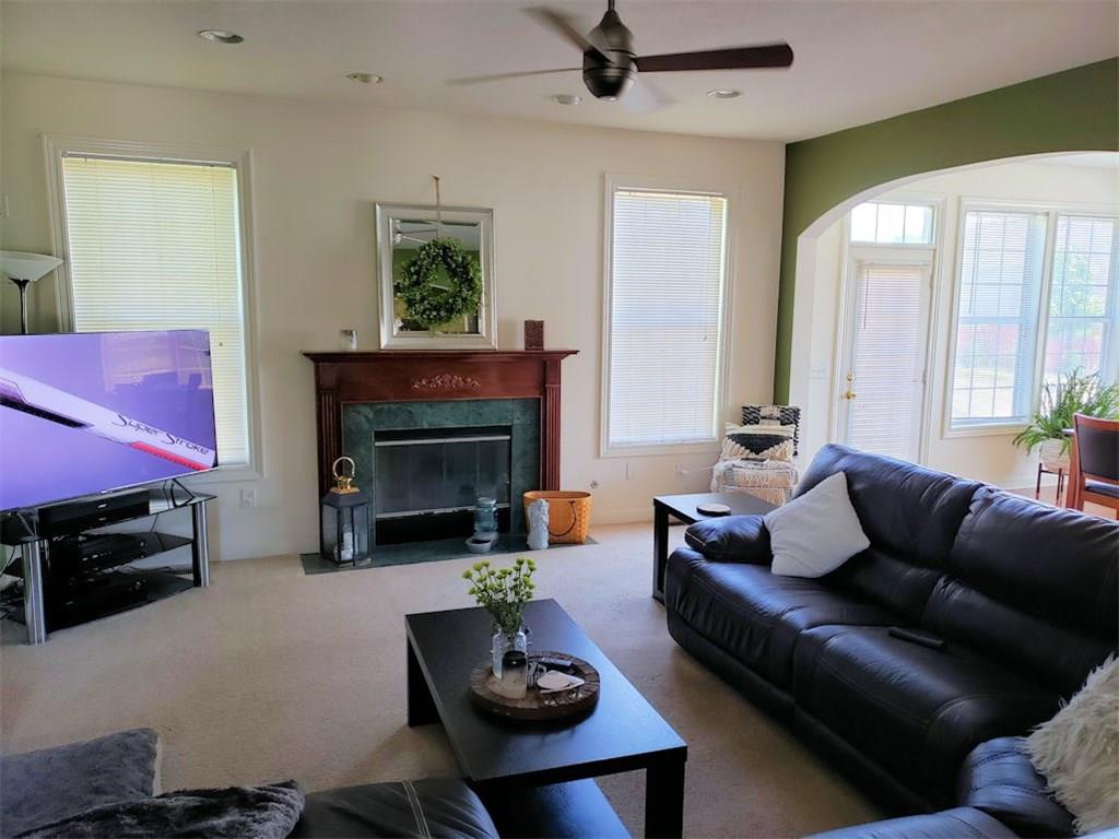 12275 Wolverton Way Fishers, IN 46037 - Photo 8 of 36 Gallery Image 8