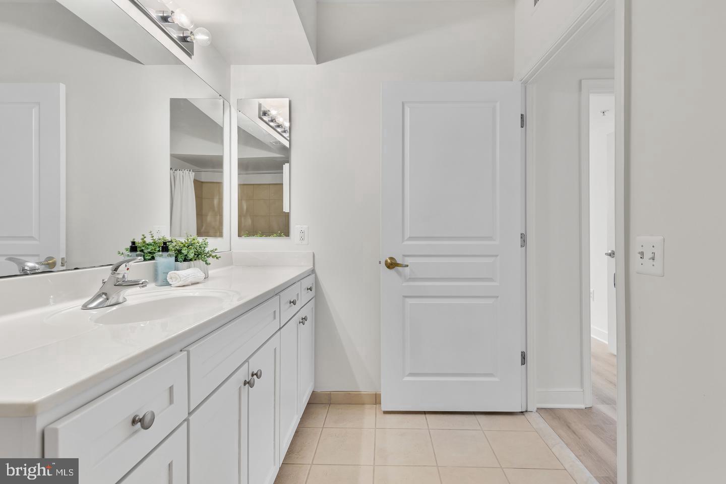 631 D Street Northwest, Unit 1237 Washington, DC 20004 - Photo 13 of 20 Gallery Image 13