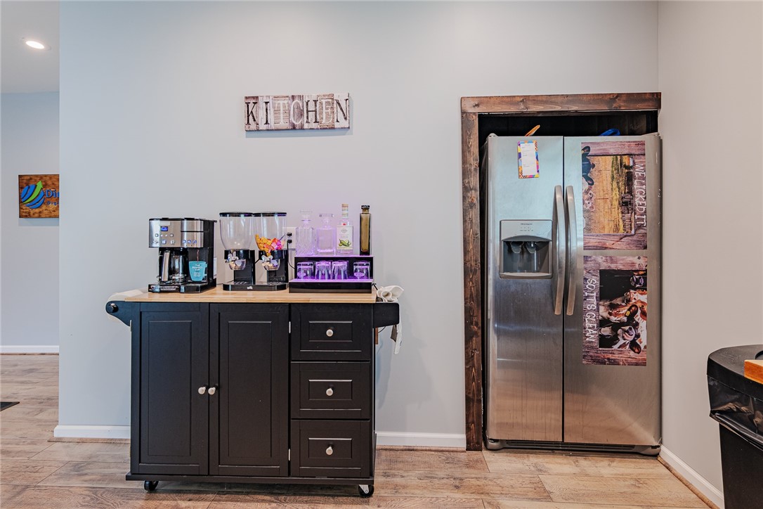 70 Cooper Road Irondequoit, NY 14617 - Photo 7 of 35