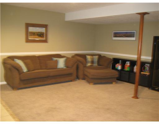 194 Eagle Mill Road Butler, PA 16001 - Photo 12 of 18 Family Room.