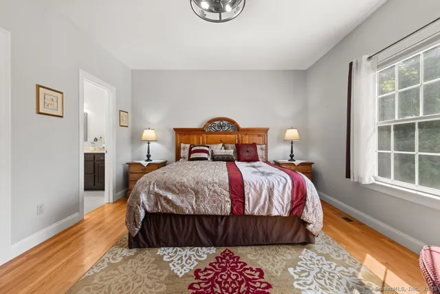 $699,900 | 1 Tall Oaks Drive, New Milford, CT 06776