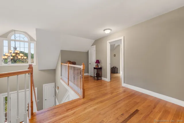 $699,900 | 1 Tall Oaks Drive, New Milford, CT 06776