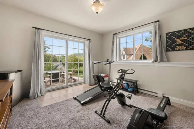 $699,900 | 1 Tall Oaks Drive, New Milford, CT 06776