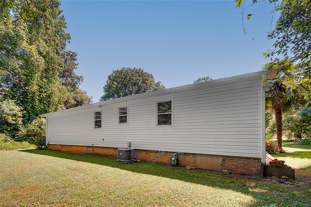 1424 Pepperidge Road Asheboro, NC 27205 - Photo 17 of 17 Gallery Image 17