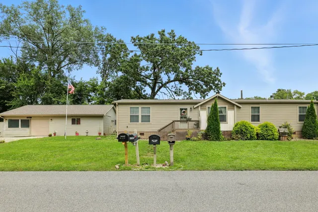 $321,500 | N1152 Spruce Road, Bloomfield, WI 53128