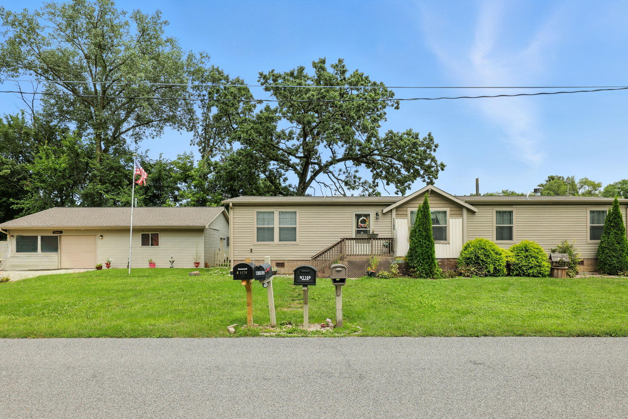 N1152 Spruce Road Bloomfield, WI 53128 - Photo 1 of 34 2-web-or-mls-N1152 Spruce Rd Genoa City