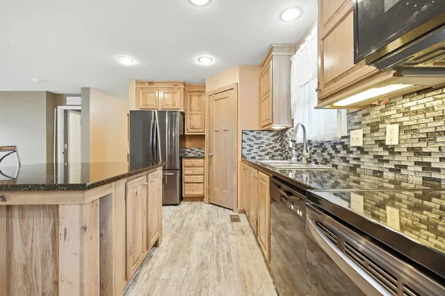 $321,500 | N1152 Spruce Road, Bloomfield, WI 53128