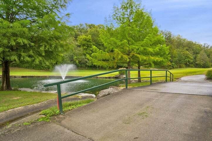 1101 Golf Drive, Unit 1 Reeds Spring, MO 65737 - Photo 53 of 98 20260616195106053365000000-o