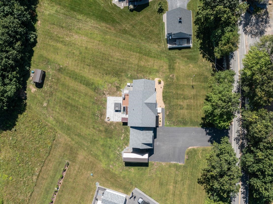 40 Hayden Road Pelham, NH 03076 - Photo 2 of 40