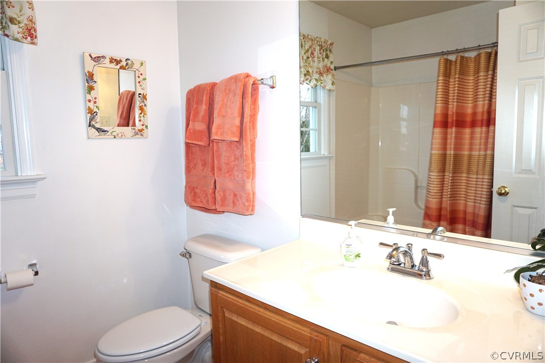 504 Henry Clay Road Ashland, VA 23005 - Photo 27 of 48 Hall Bathroom with new Vinyl Floor