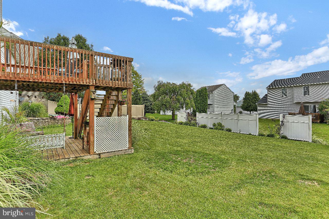 30 East Grant Street Lititz, PA 17543 - Photo 40 of 43