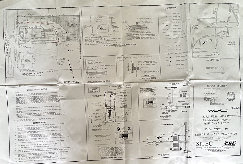 40 Frederick Street Fall River, MA 02721 - Photo 2 of 2 view of a bathroom
