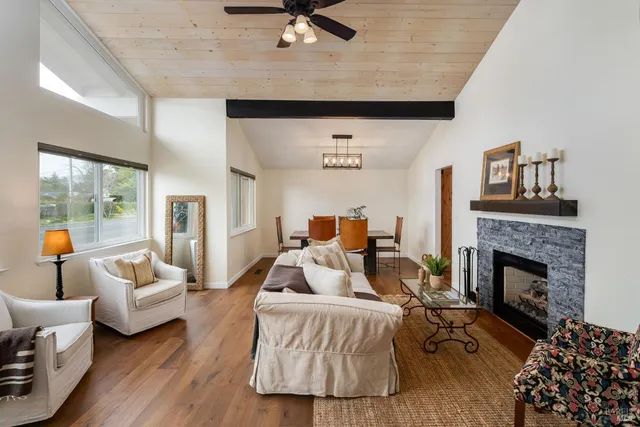 $925,000 | 1225 El Centro Avenue, Napa, CA 94558