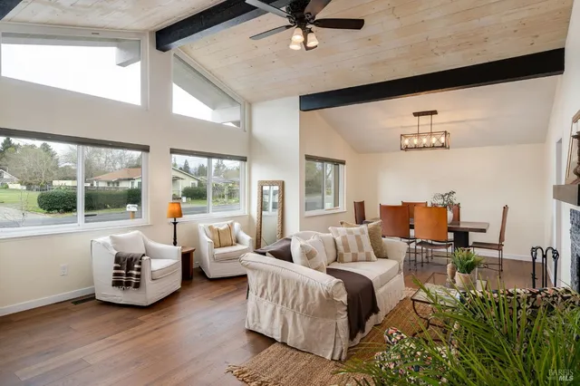 $925,000 | 1225 El Centro Avenue, Napa, CA 94558