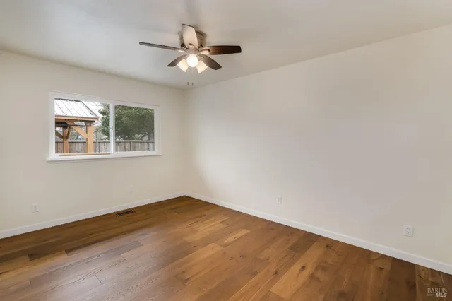 $925,000 | 1225 El Centro Avenue, Napa, CA 94558