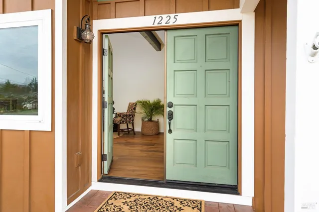 $925,000 | 1225 El Centro Avenue, Napa, CA 94558