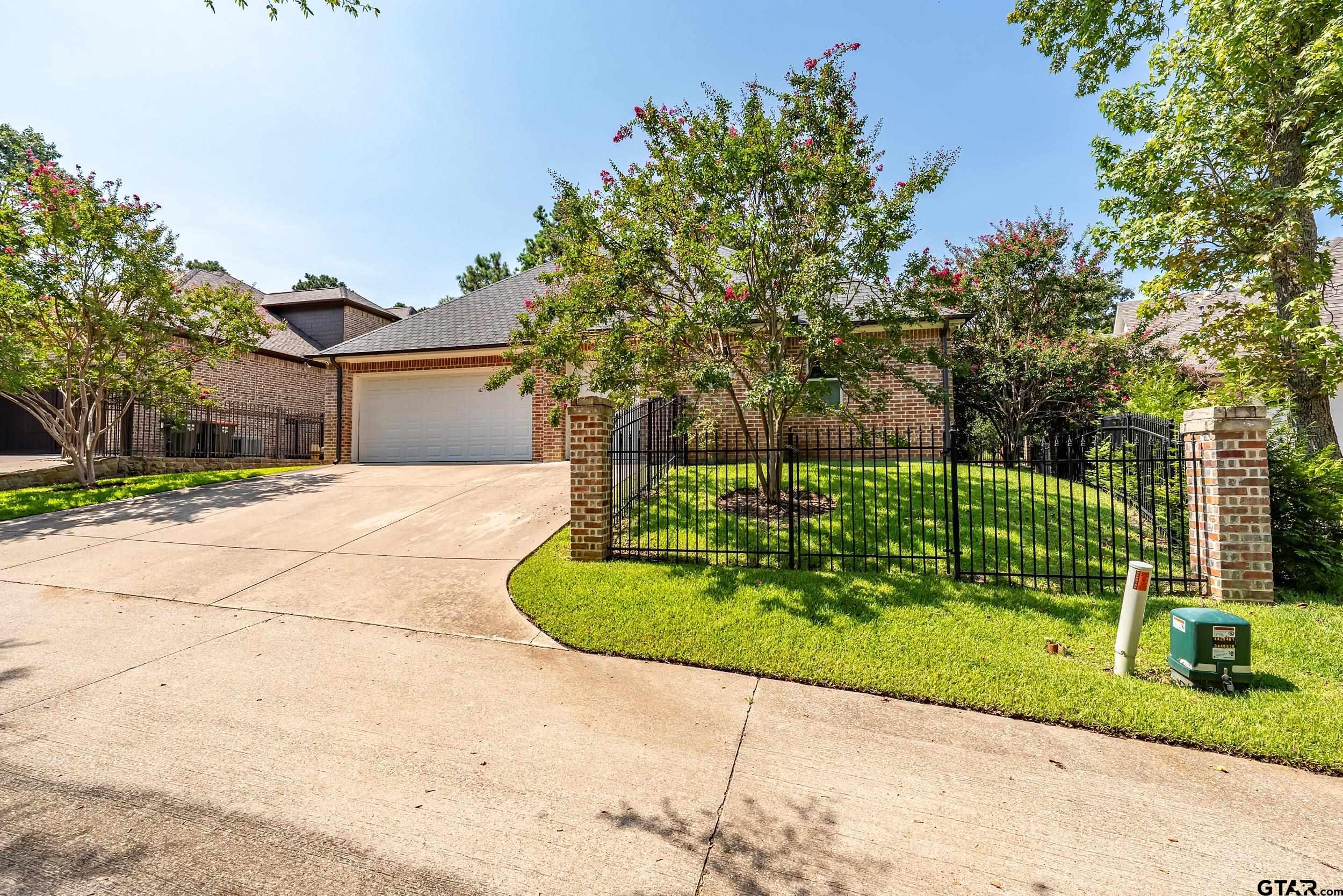 4535 Triggs Trace Tyler, TX 75709 - Photo 34 of 46