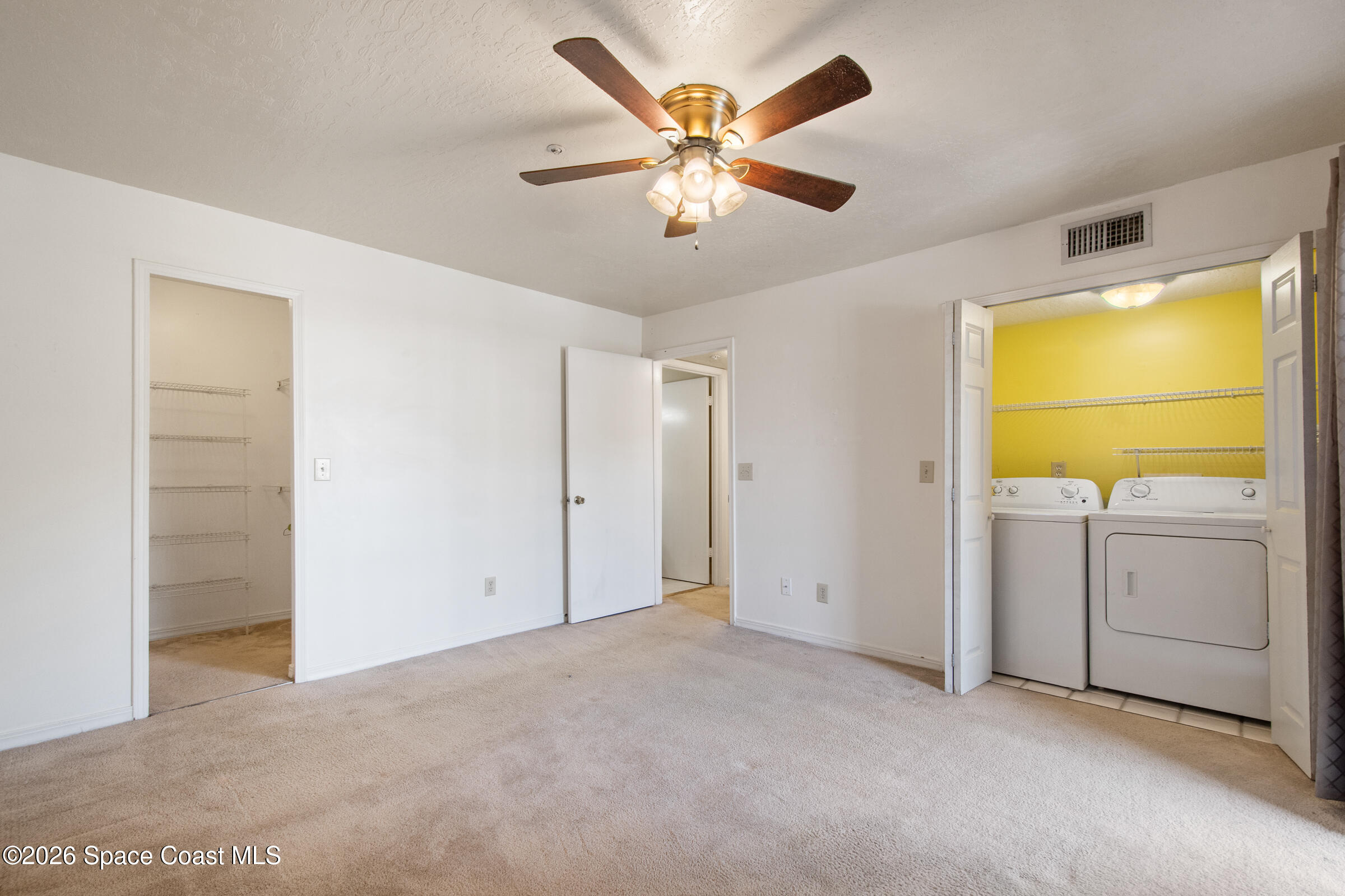 7667 North Wickham Road, Unit 813 Melbourne, FL 32940 - Photo 16 of 28 7667 N Wickham Road, Unit 813 - 33