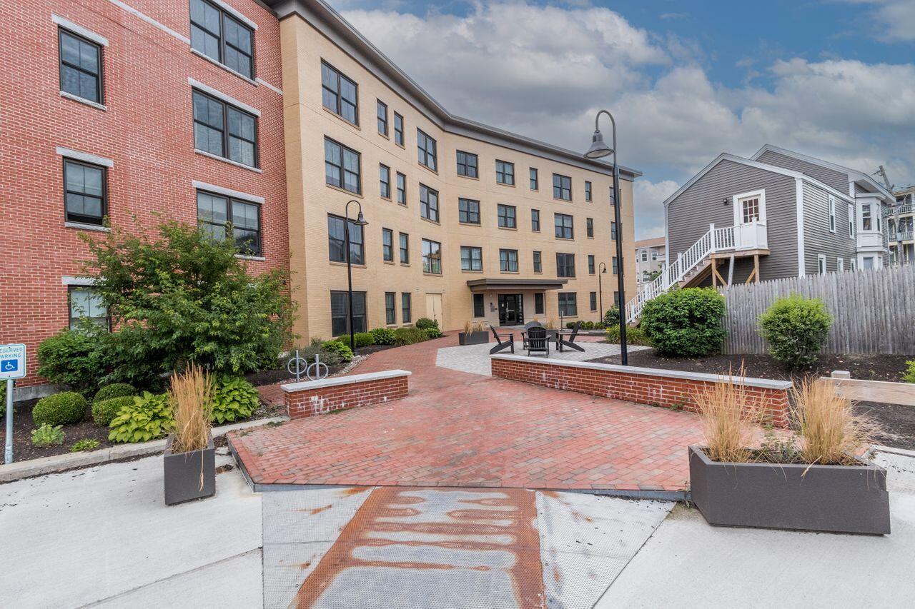 25 High Street, Unit 305 Portland, ME 04101 - Photo 1 of 42 20220718PB-71010