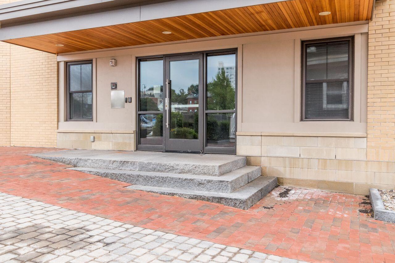 25 High Street, Unit 305 Portland, ME 04101 - Photo 2 of 42 20220718PB-71011