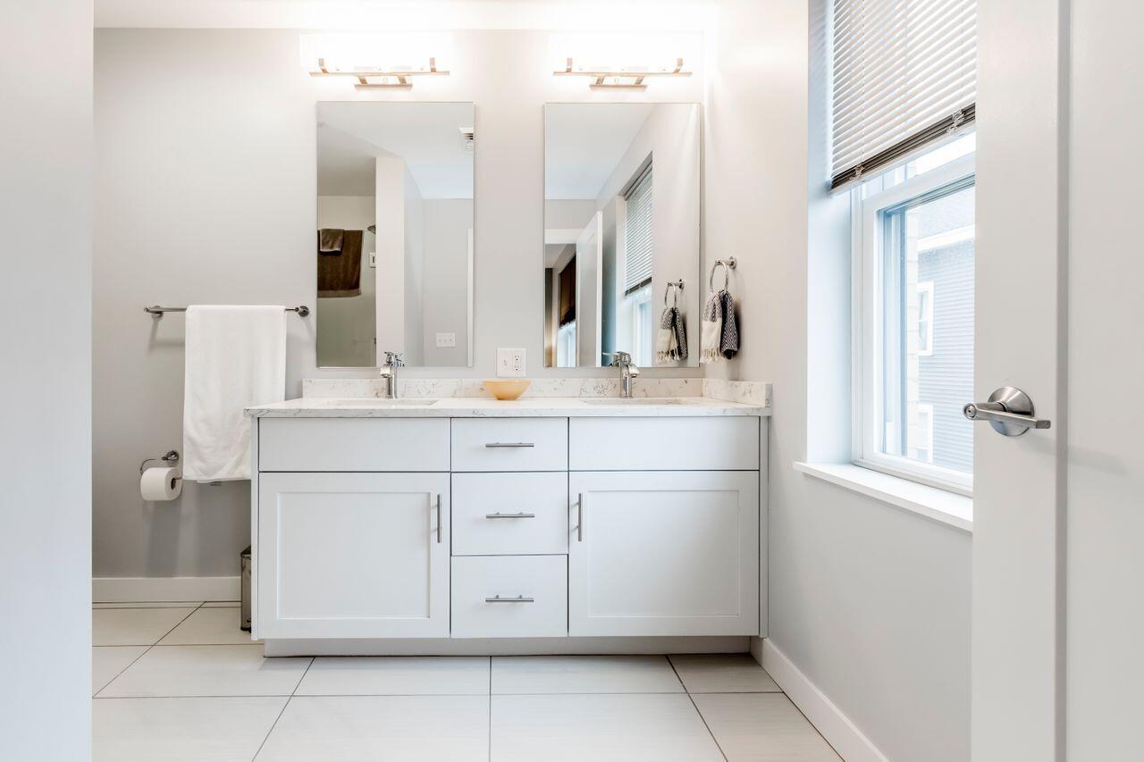 25 High Street, Unit 305 Portland, ME 04101 - Photo 28 of 42 20240223KC-71046