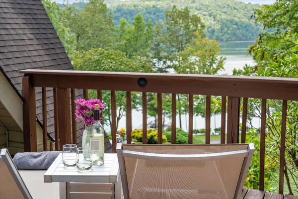 $1,275,000 | 340 Parson Shores Drive, Sharps Chapel, TN 37866