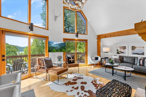 $1,275,000 | 340 Parson Shores Drive, Sharps Chapel, TN 37866