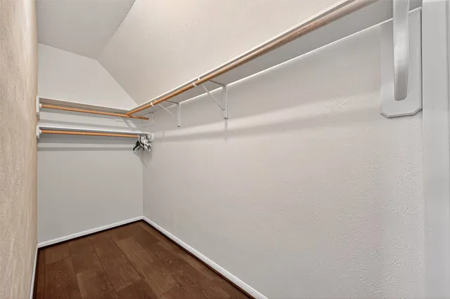 $320,000 | 19234 Lakeshire Street, Humble, TX 77346