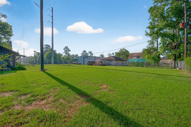 $320,000 | 19234 Lakeshire Street, Humble, TX 77346