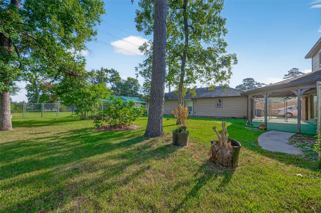 $320,000 | 19234 Lakeshire Street, Humble, TX 77346